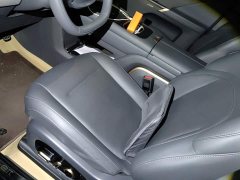 BYD eπ008 210Max Extended Range 6-Seater - ფოტო 9