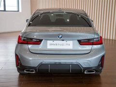 BMW 3 Series 325Li M Sport Package - ფოტო 7