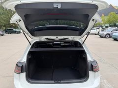 Volkswagen Golf Facelift 300TSI R-Line - ფოტო 11