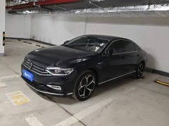 Volkswagen Magotan 2 Million Units Celebration Edition 330TSI DSG Luxury - ფოტო 1