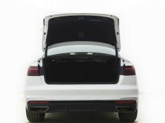 Audi A4L 40 TFSI Fashion Dynamic - ფოტო 14