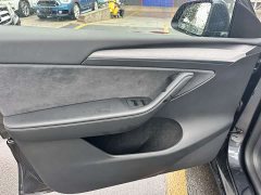 Tesla Model Y 2024 Rear-Wheel Drive - ფოტო 3