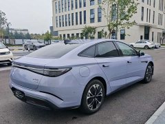 BYD Dolphin 07 EV 705 Flagship - ფოტო 9