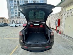 Tesla Model Y Rear-Wheel Drive - ფოტო 17