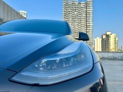 Tesla Model Y Rear-Wheel Drive - ფოტო 4