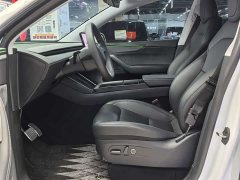 Tesla Model Y Long Range All-Wheel Drive - ფოტო 4