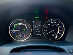Toyota Alphard Hybrid 2.5L Premium Edition - ფოტო 10