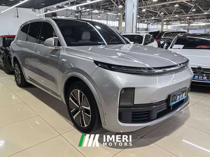 Li Auto L8 Pro - ავტომობილი ჩინეთიდან