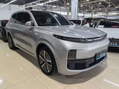 Li Auto L8 Pro - ფოტო 1