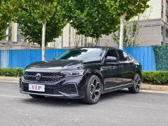Volkswagen Passat 380TSI Starry Sky Luxury Edition - ფოტო 1