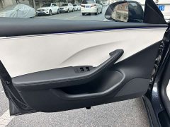 Tesla Model 3 2023 Rear-Wheel Drive - ფოტო 3