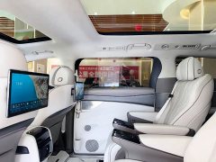 Denza D9 2022 DM-i 970 AWD Flagship - ფოტო 18