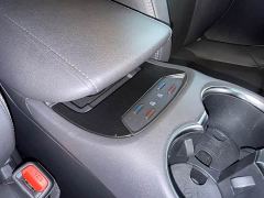 Toyota Venza Wei Sa Dual Engine 2.5L CVT Two-Wheel Drive Luxury Edition - ფოტო 12