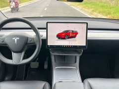 Tesla Model Y Rear-Wheel Drive - ფოტო 5