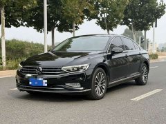 Volkswagen Magotan 330TSI DSG 30th Anniversary Edition - ფოტო 1