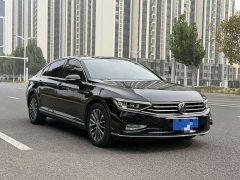 Volkswagen Magotan 330TSI DSG 30th Anniversary Edition - ფოტო 3