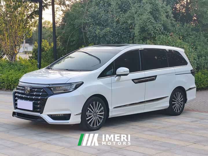 Honda Odyssey 2.0L e:HEV Luxury - ავტომობილი ჩინეთიდან