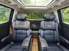 Honda Odyssey 2.0L e:HEV Luxury - ფოტო 8
