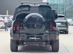 Land Rover Defender 110 3.0T P400 X-DYNAMIC HSE - ფოტო 15