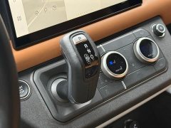 Land Rover Defender 110 3.0T P400 X-DYNAMIC HSE - ფოტო 3