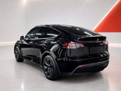 Tesla Model Y 2023 Rear-Wheel Drive - ფოტო 4