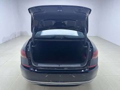 Volkswagen Passat 330TSI Elite - ფოტო 10