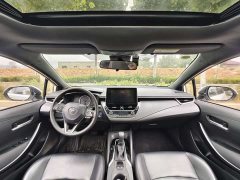 Toyota Corolla Hybrid 1.8H E-CVT Luxury - ფოტო 4