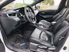 Toyota Corolla Hybrid 1.8H E-CVT Luxury - ფოტო 5