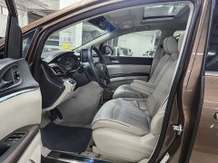 Buick GL8 Land Executive Cabin 652T Luxury - ფოტო 7