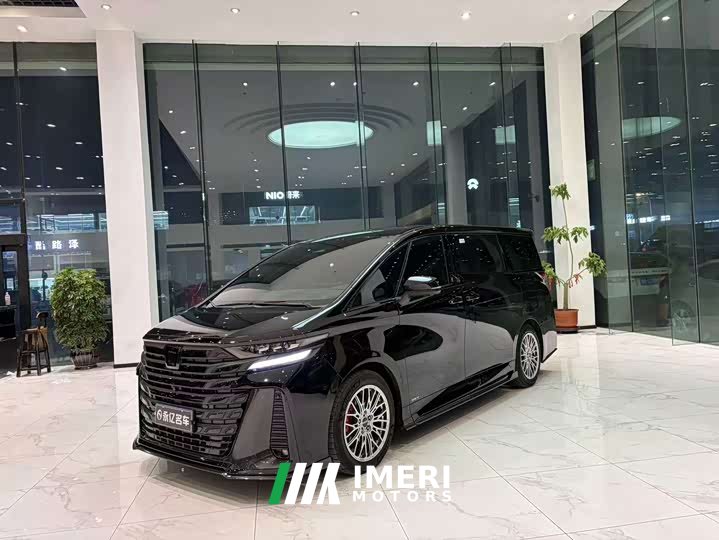 Toyota Vellfire 2023 Crown Twin Engine 2.5L HV Premium Edition - ავტომობილი ჩინეთიდან