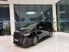 Toyota Vellfire 2023 Crown Twin Engine 2.5L HV Premium Edition - ფოტო 1