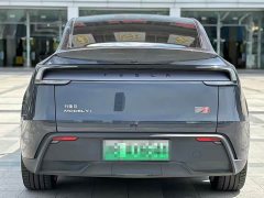 Tesla Model Y Long Range All-Wheel Drive Launch Edition - ფოტო 4