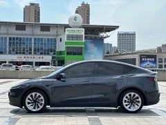 Tesla Model Y Long Range All-Wheel Drive Launch Edition - ფოტო 8