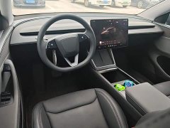 Tesla Model Y Rear-Wheel Drive Launch Edition - ფოტო 12