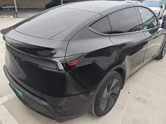 Tesla Model Y Rear-Wheel Drive Launch Edition - ფოტო 3