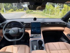NIO ES8 75kWh Six-Seater - ფოტო 18