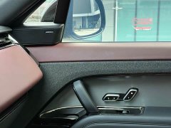 Land Rover Range Rover Sport 400PS Dynamic SE - ფოტო 18
