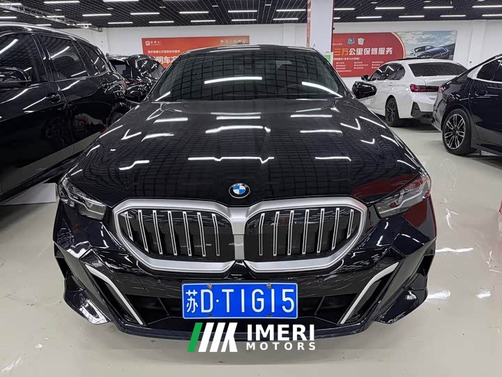BMW 5 Series 530Li Premier M Sport Package - ავტომობილი ჩინეთიდან