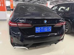 BMW 5 Series 530Li Premier M Sport Package - ფოტო 3