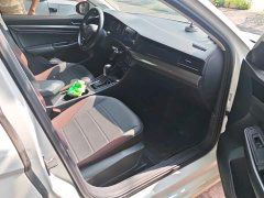 Volkswagen Bora 1.5L Automatic 30th Anniversary Edition - ფოტო 8
