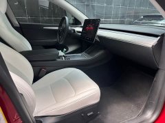 Tesla Model Y Rear-Wheel Drive - ფოტო 9