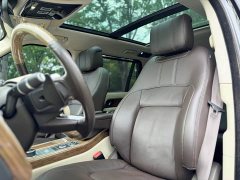 Land Rover Range Rover 2020 3.0L V6 Heritage Extended Wheelbase - ფოტო 12