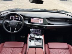 Audi Q6 45 TFSI quattro Dark Knight Edition 6-Seater - ფოტო 7