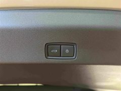 Li Auto Li Xiang MEGA Ultra - ფოტო 13