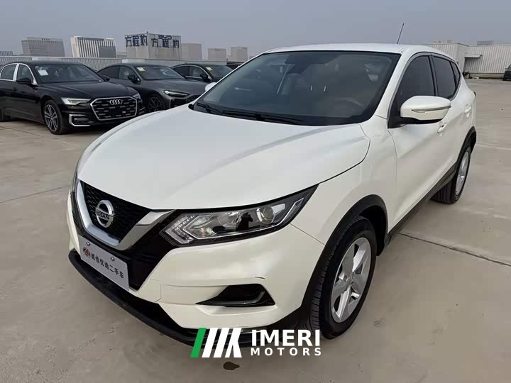 Nissan Qashqai 2.0L CVT XV Smart Comfort Edition