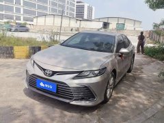 Toyota Camry 2.0G Luxury - ფოტო 1