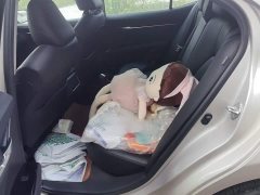 Toyota Camry 2.0G Luxury - ფოტო 9