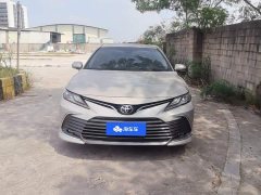 Toyota Camry 2.0G Luxury - ფოტო 2