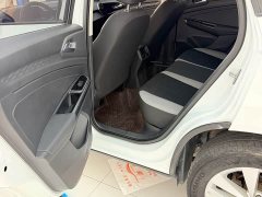 Volkswagen Jetta VS5 280TSI Automatic Entry-Level - ფოტო 8