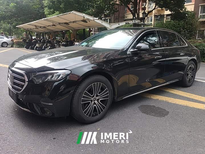 Mercedes-Benz E-Class Facelift E 260 L Classic Edition - ავტომობილი ჩინეთიდან